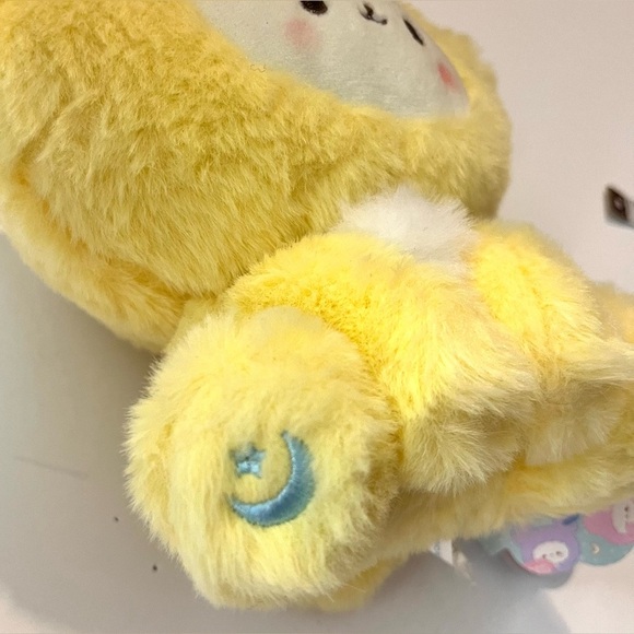 Pajakuma Yellow Pastel Hooded Animal Plushie Kawaii Plush Toy - Picture 5 of 10